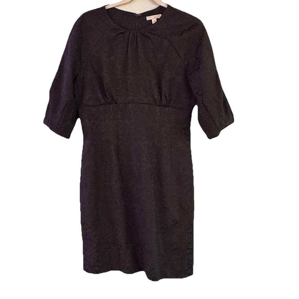 Eva Mendes Size 10 Sheath Dress Black Damask Bubble Half Sleeves Cocktail Party